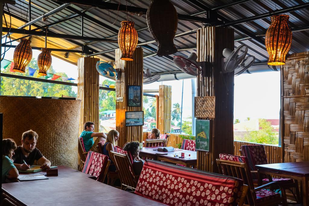 Hotel Lalaji Bayview Port Blair Exterior foto